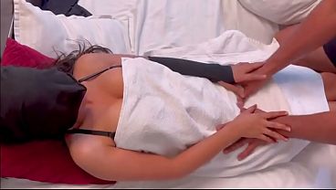 Desi Indian Bhabhi, Ketat Banget, Kontol Devar Ngewe Keras Sampe Muncrat, Video Babi Cantik Viral Dengan Suara Desahan Panas