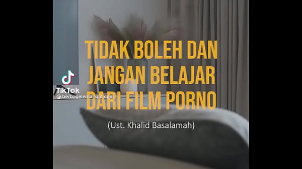 Dengerin, Abg Indo Sangean Pengen Digojlok Keras-keras Sampe Muncrat.