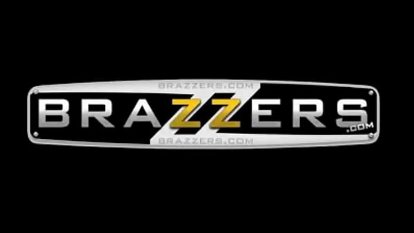 Brazzers, Bintang Porno Nafsu!!! Tete Gede Mantap Bikin Ngaceng.