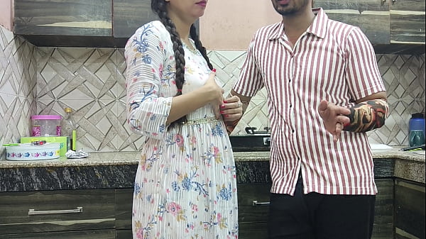 Desi Jija Lagi Ngaceng Sama Adik Ipar Di Dapur, Roman Penuh Nafsu, Ngomong Kotor Pake Hindi, Ngentot Brutal Sampai Muncrat.
