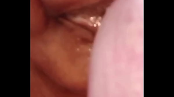Desi Bhabhi Lagi Digebukin Kontol Gede Sampe Muncrat Basah Kuyup