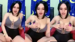 Arum Cantik Mulus, Siap Digoyang Dan Dinikmati Sampai Basah Kuyup