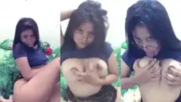 Gea Si Bocah Toge Berkacamata Ngewe Live Brutal, Sange Banget!