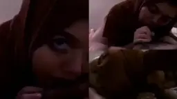 Ngintip Hijab Coklat Seksi, Bibir Merekah Pengen Dijilat.