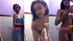 Video Syakirah Mandi Terbaru: Colok Memek Basah Kena Pancuran, Ngentot Sambil Mandi Sampai Crottt