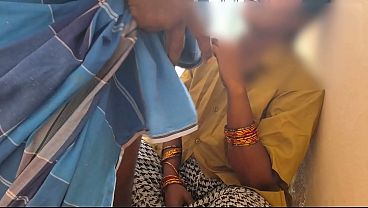Desi India Tukang Batu Sama Kuli Ceweknya Ngewe Panas Di Kontrakan