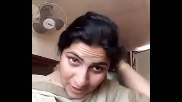 Istri Desi Yang Bikin Makin Tegang, Siap Digoyang Sampai Lupa Diri.