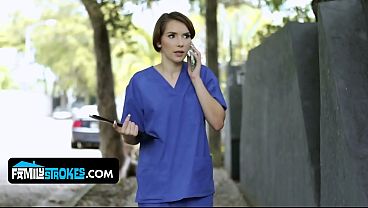 Natalie Porkman & Melanie Hicks Dijilat Habis-habisan Sama Doktor Mesum, Sampai Merem Melek Kebagian Suntik Nikmat