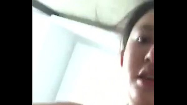 Lo Ngintip Cewek Cina Abg Lagi Sange, Crot Di Dalem Mulut.